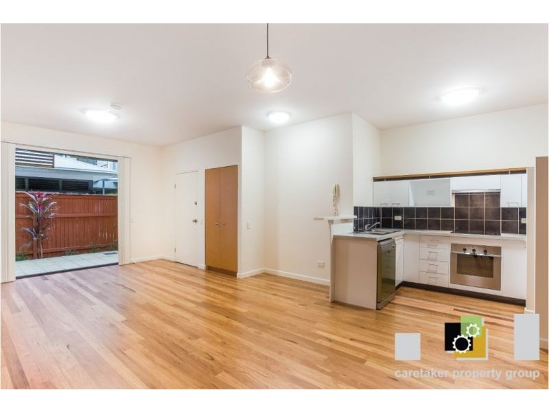 30/27 Ballow St, Fortitude Valley QLD 4006