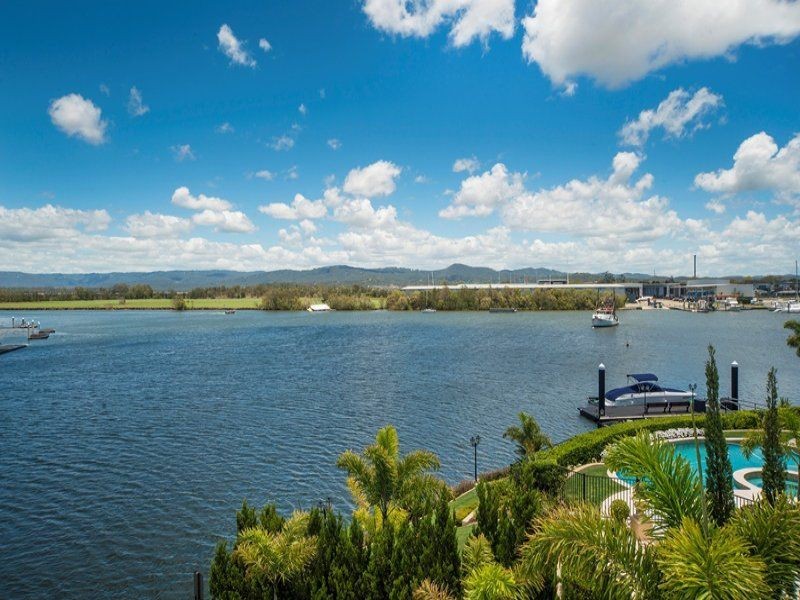 2332 Cressbrook Dr, Hope Island QLD 4212