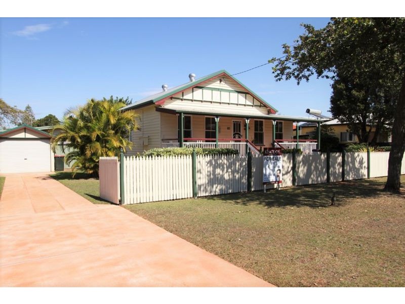 87 Arthur St, Woody Point QLD 4019