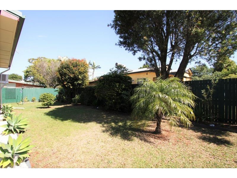 87 Arthur St, Woody Point QLD 4019