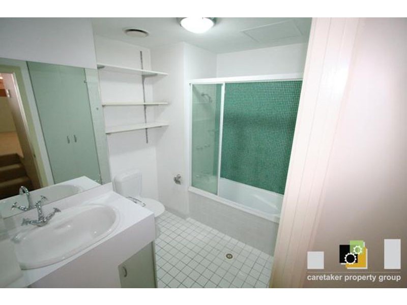 27 Ballow Street, Fortitude Valley QLD 4006