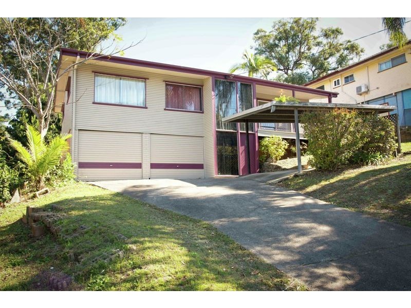 232 Appleby Rd, Stafford Heights QLD 4053