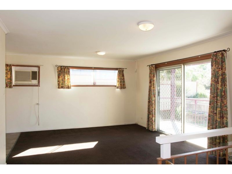 232 Appleby Rd, Stafford Heights QLD 4053