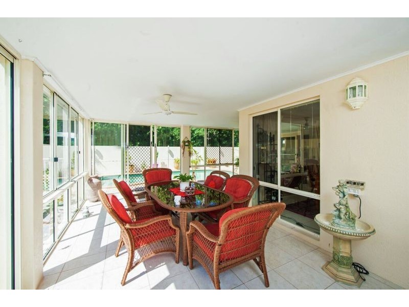 26 Oyster Cove Promenade, Helensvale QLD 4212