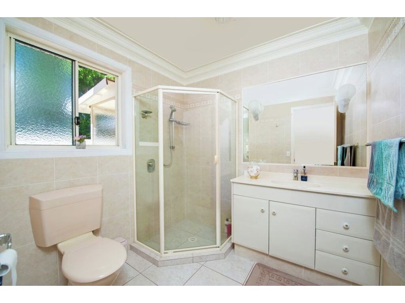 26 Oyster Cove Promenade, Helensvale QLD 4212