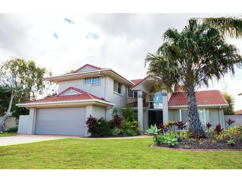 11 Oyster Cove Promenade, Helensvale QLD 4212