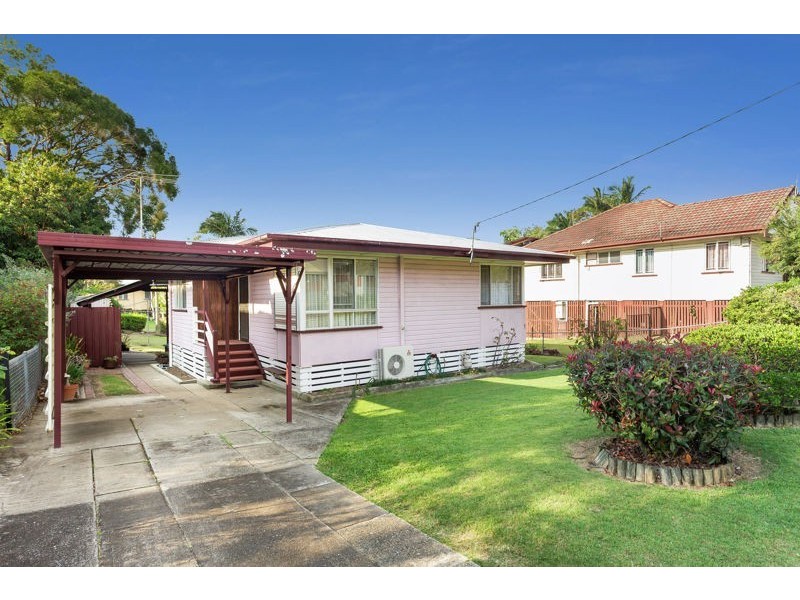 113 Armfield St, Stafford QLD 4053