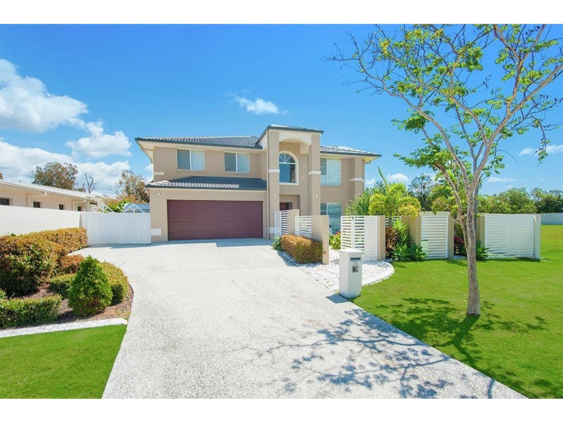 75 The Peninsula, Helensvale QLD 4212