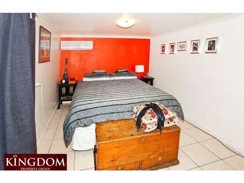 19 Fourth Ave, Scarborough QLD 4020
