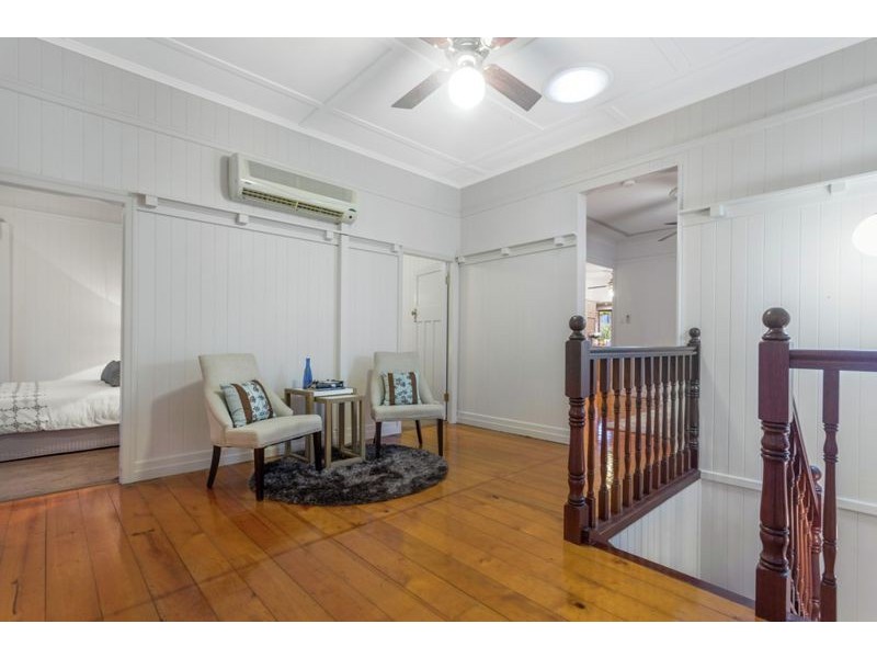 37 Amarina Avenue, Ashgrove QLD 4060