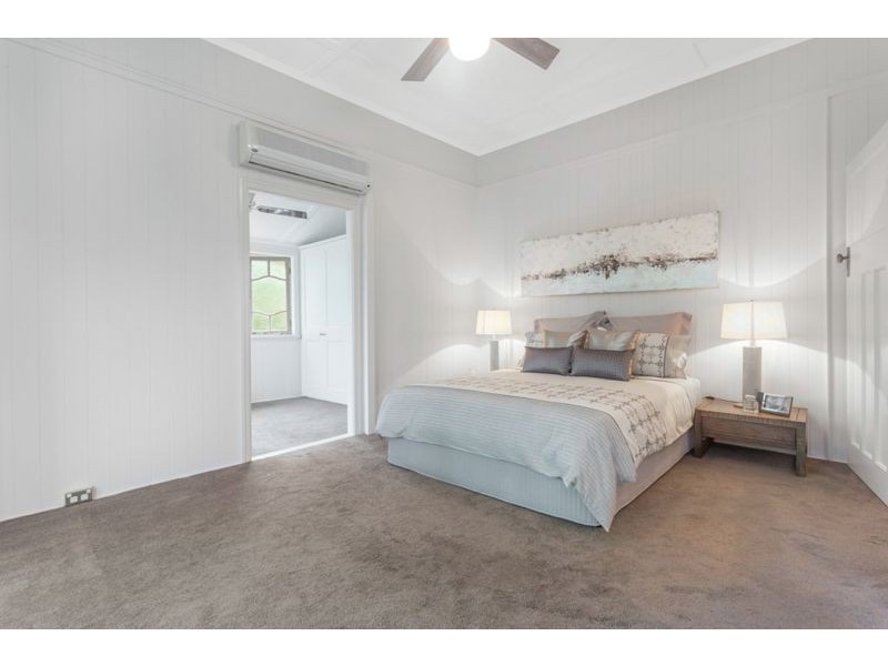 37 Amarina Avenue, Ashgrove QLD 4060