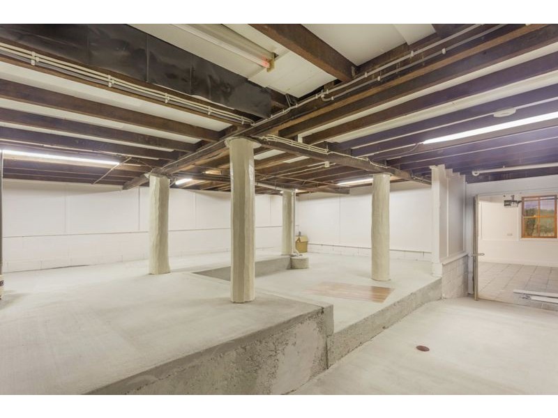 37 Amarina Avenue, Ashgrove QLD 4060