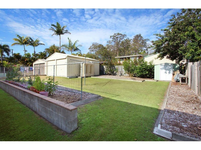 8 McCracken St, Wishart QLD 4122