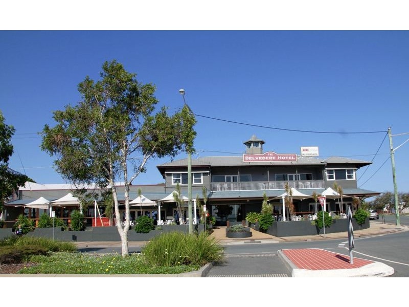 2/53 Ellen St, Woody Point QLD 4019