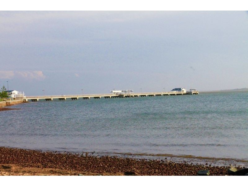 2/53 Ellen St, Woody Point QLD 4019