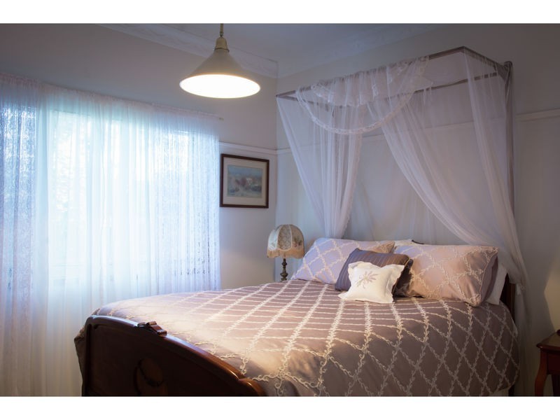 6 Ganton Pl, Albany Creek QLD 4035