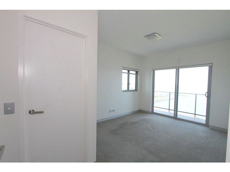 65/80 Hornibrook Esplanade, Clontarf QLD 4019