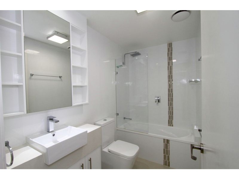 65/80 Hornibrook Esplanade, Clontarf QLD 4019