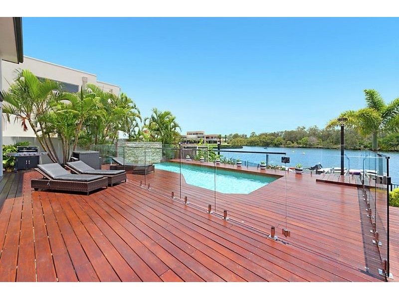 Hope Island QLD 4212