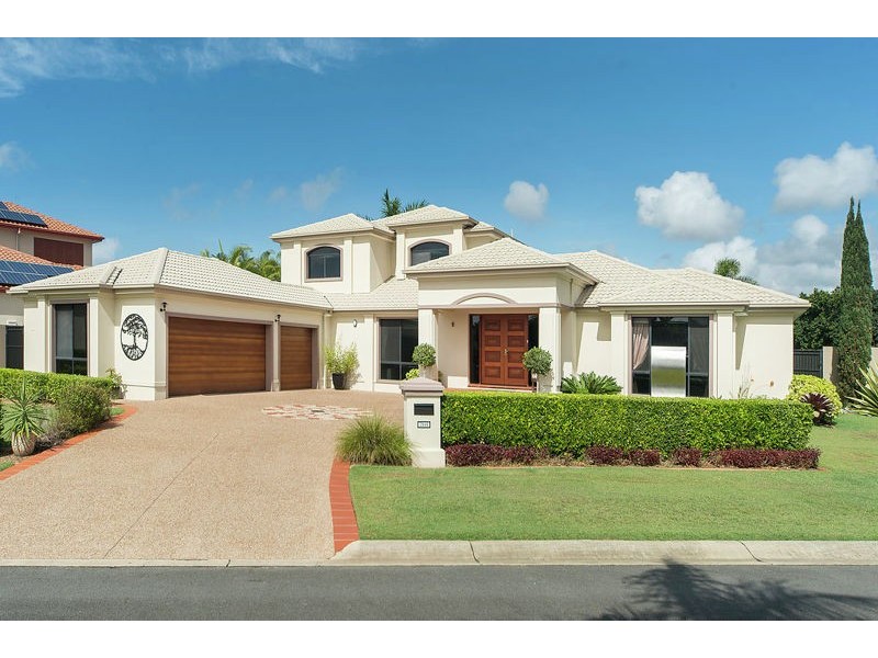 2114 Fernlea Cl, Hope Island QLD 4212