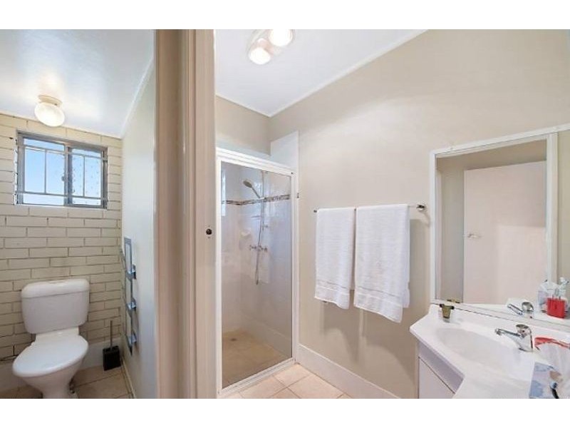 236 Mansfield Rd, Elimbah QLD 4516