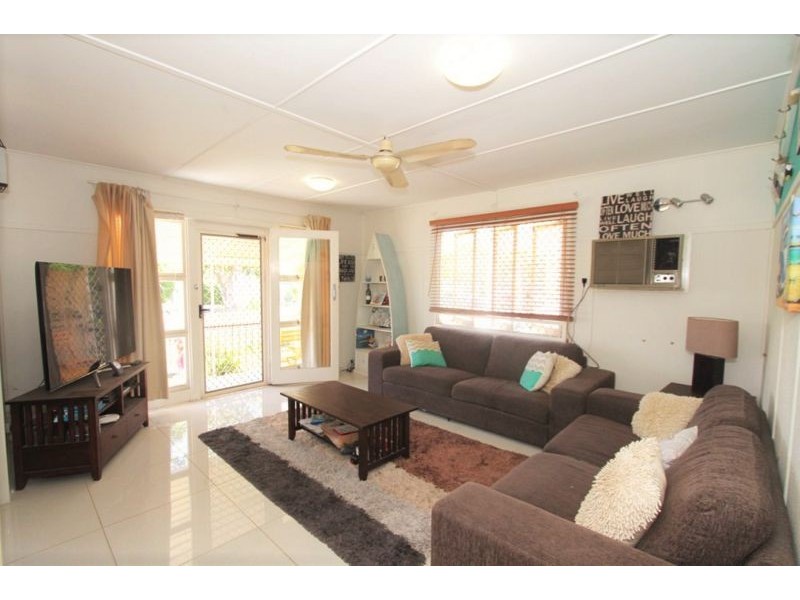 107 Thomas St, Clontarf QLD 4019