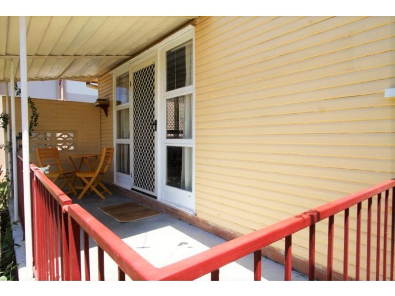 107 Thomas St, Clontarf QLD 4019