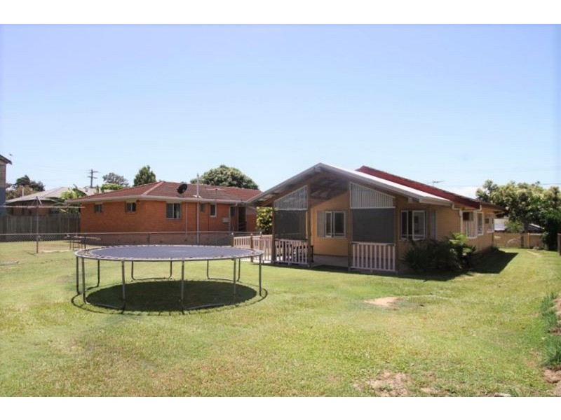 107 Thomas St, Clontarf QLD 4019