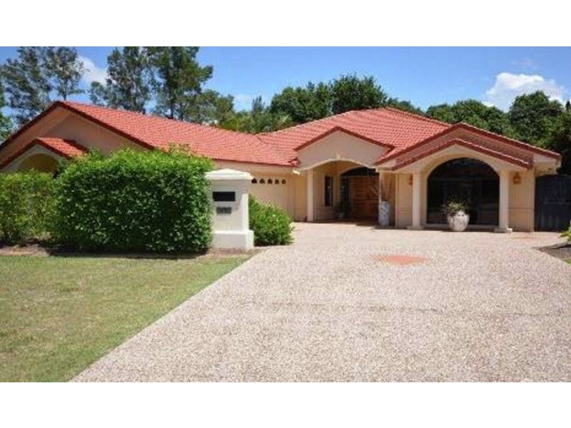 3152 Riverleigh Dr, Hope Island QLD 4212