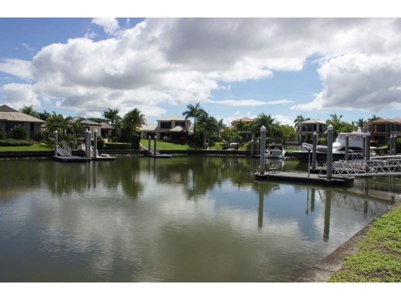 2106 Carlton Cl, Hope Island QLD 4212