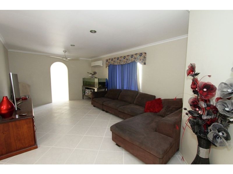 11 Coral Ct, Kippa-ring QLD 4021