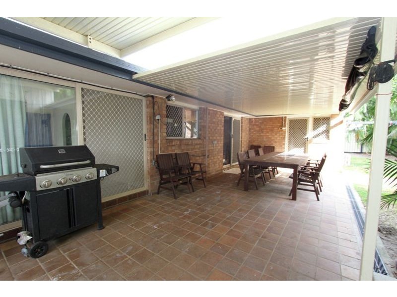 11 Coral Ct, Kippa-ring QLD 4021