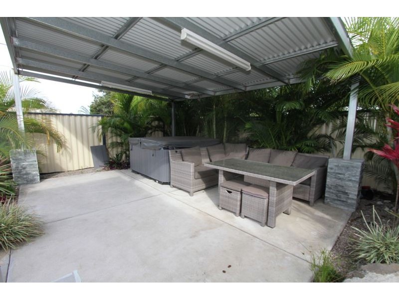 11 Coral Ct, Kippa-ring QLD 4021