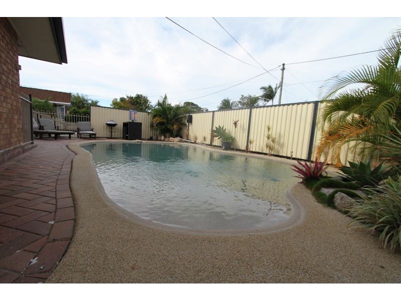 11 Coral Ct, Kippa-ring QLD 4021