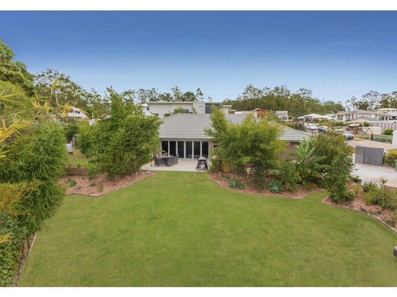 1 Gracie Ct, Cashmere QLD 4500