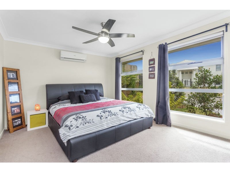 1 Gracie Ct, Cashmere QLD 4500