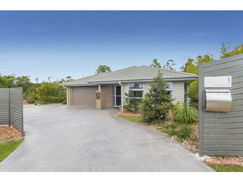 1 Gracie Ct, Cashmere QLD 4500