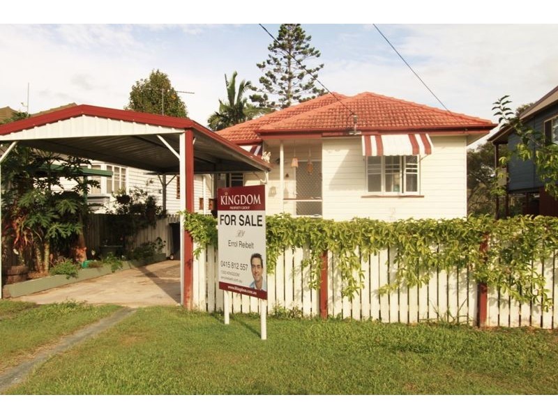 94 Burralong St, Deagon QLD 4017