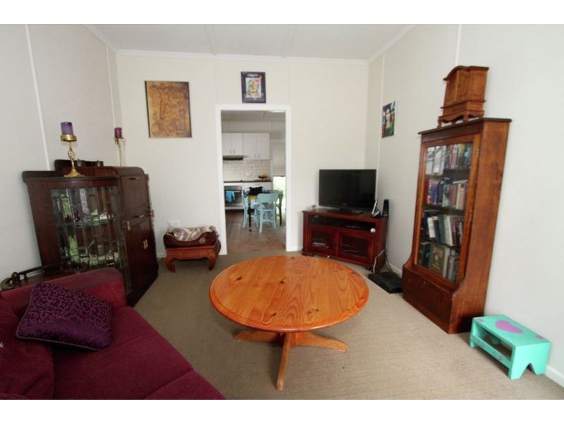 94 Burralong St, Deagon QLD 4017