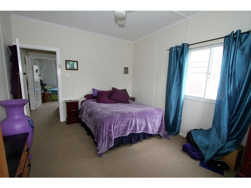 94 Burralong St, Deagon QLD 4017