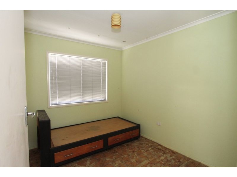 27 Domnick St, Caboolture South QLD 4510