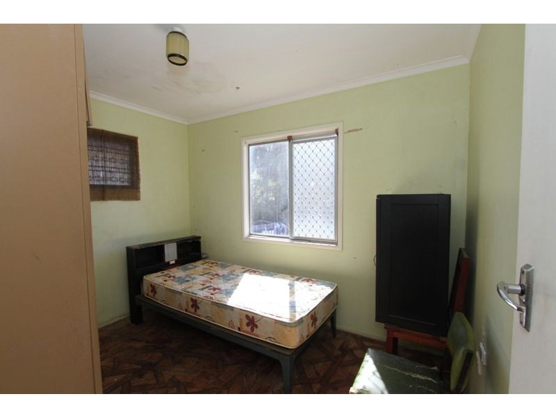 27 Domnick St, Caboolture South QLD 4510