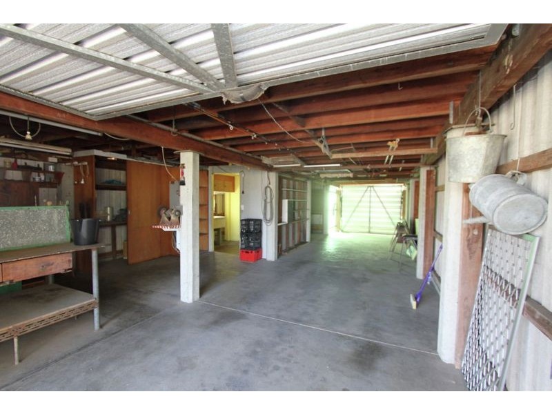 27 Domnick St, Caboolture South QLD 4510