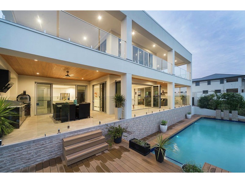 2602 Gracemere Cct North, Hope Island QLD 4212