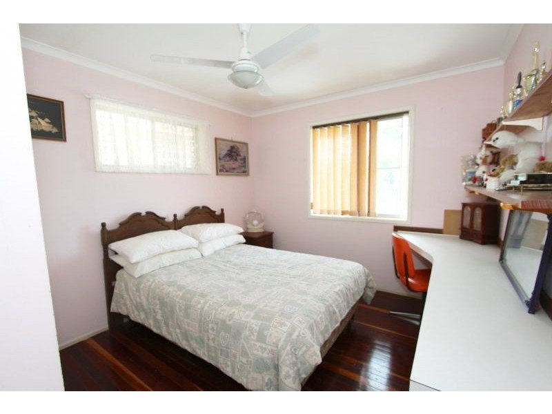 22 Gardenia St, Clontarf QLD 4019