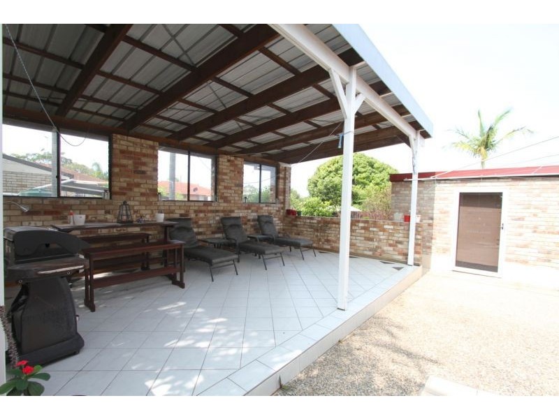22 Gardenia St, Clontarf QLD 4019