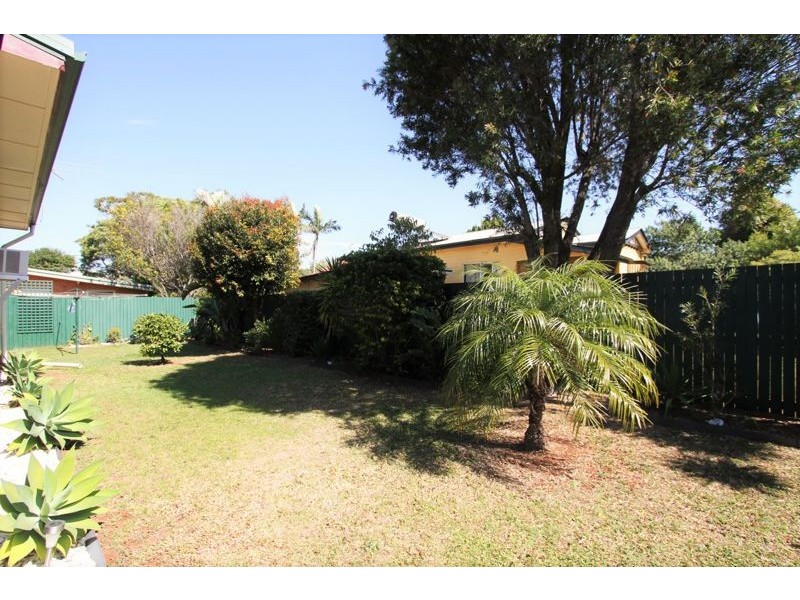 87 Arthur St, Woody Point QLD 4019