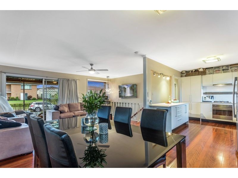 20 Peter St, Strathpine QLD 4500