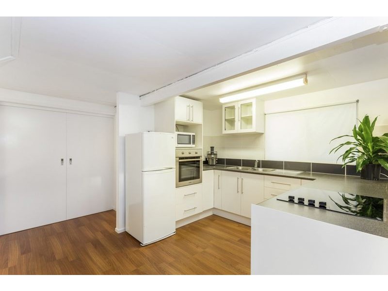 20 Peter St, Strathpine QLD 4500