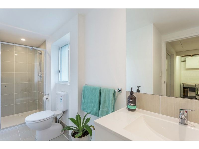 20 Peter St, Strathpine QLD 4500
